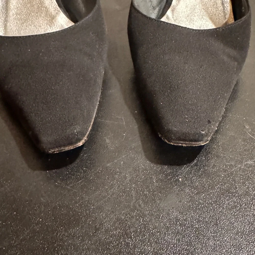 Stuart Weitzman Black satin and Silver rhinestone Embellished Heels size 9 b